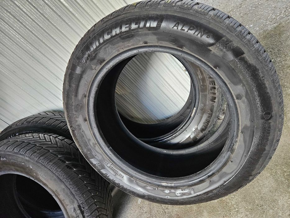 Зимни гуми Michelin 205/60 16R карани 2 зими 4 броя