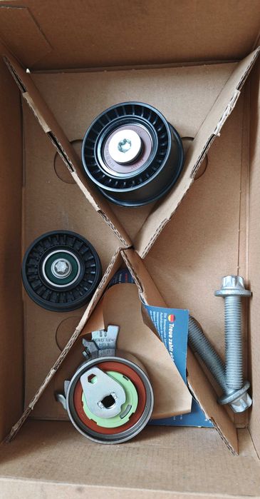 Kit distribuție Opel Astra