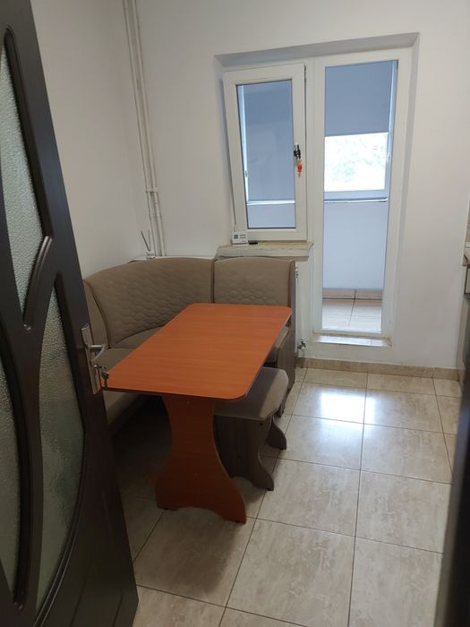 Apartament 2 camere  pentru închiriere