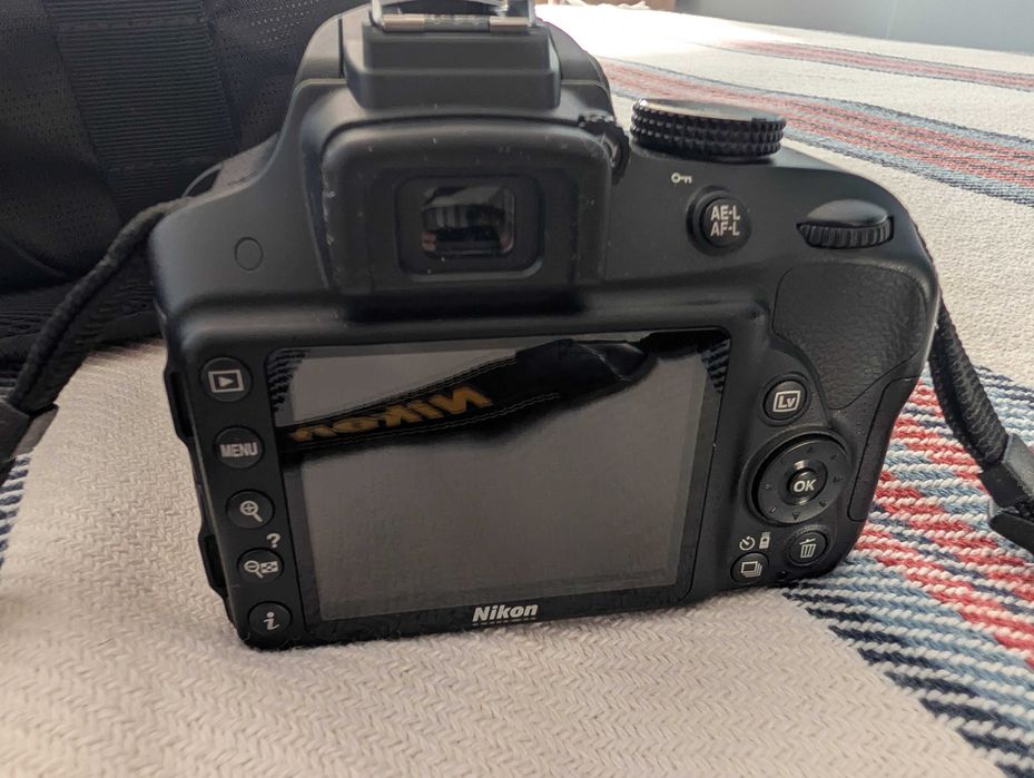Продавам Nikon D3300, Nikon 18-105, Nikon 35, Samyang 8mm, SB-500