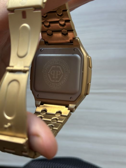 Часовник Philip Plein