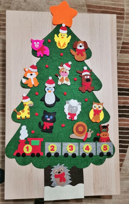 Ornamente brad din fetru