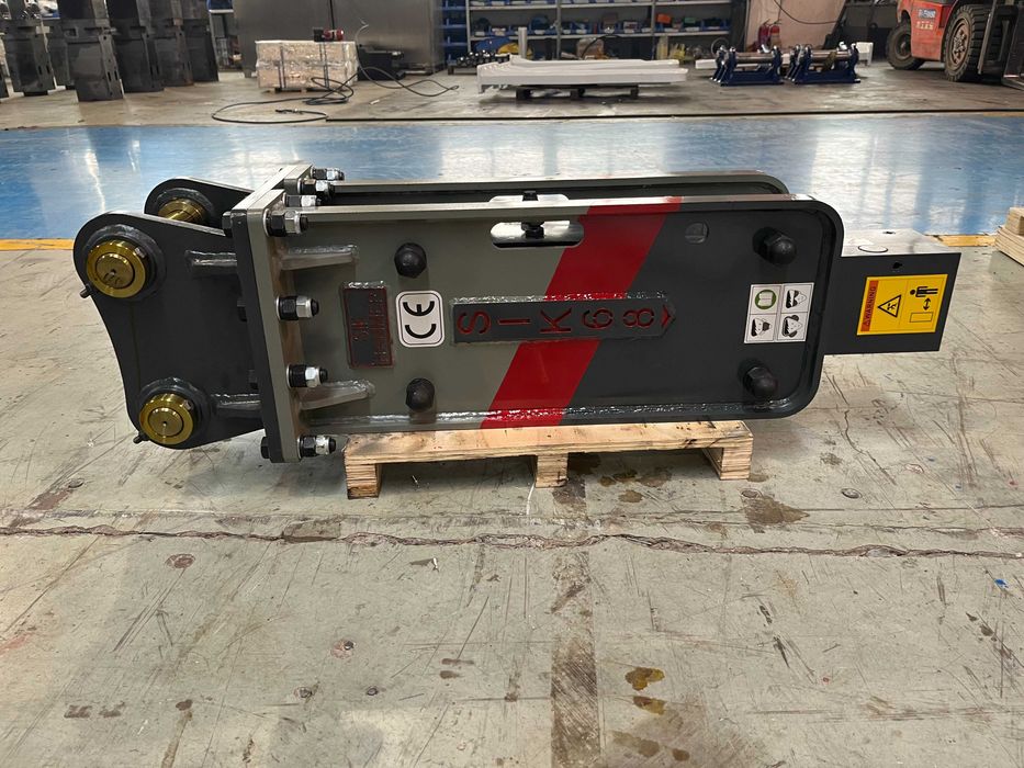 Ciocan hidraulic excavator