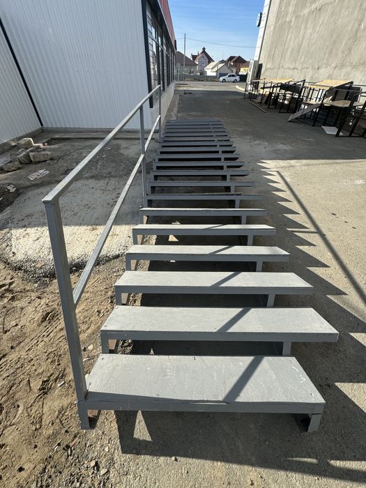 Лестница металлическая