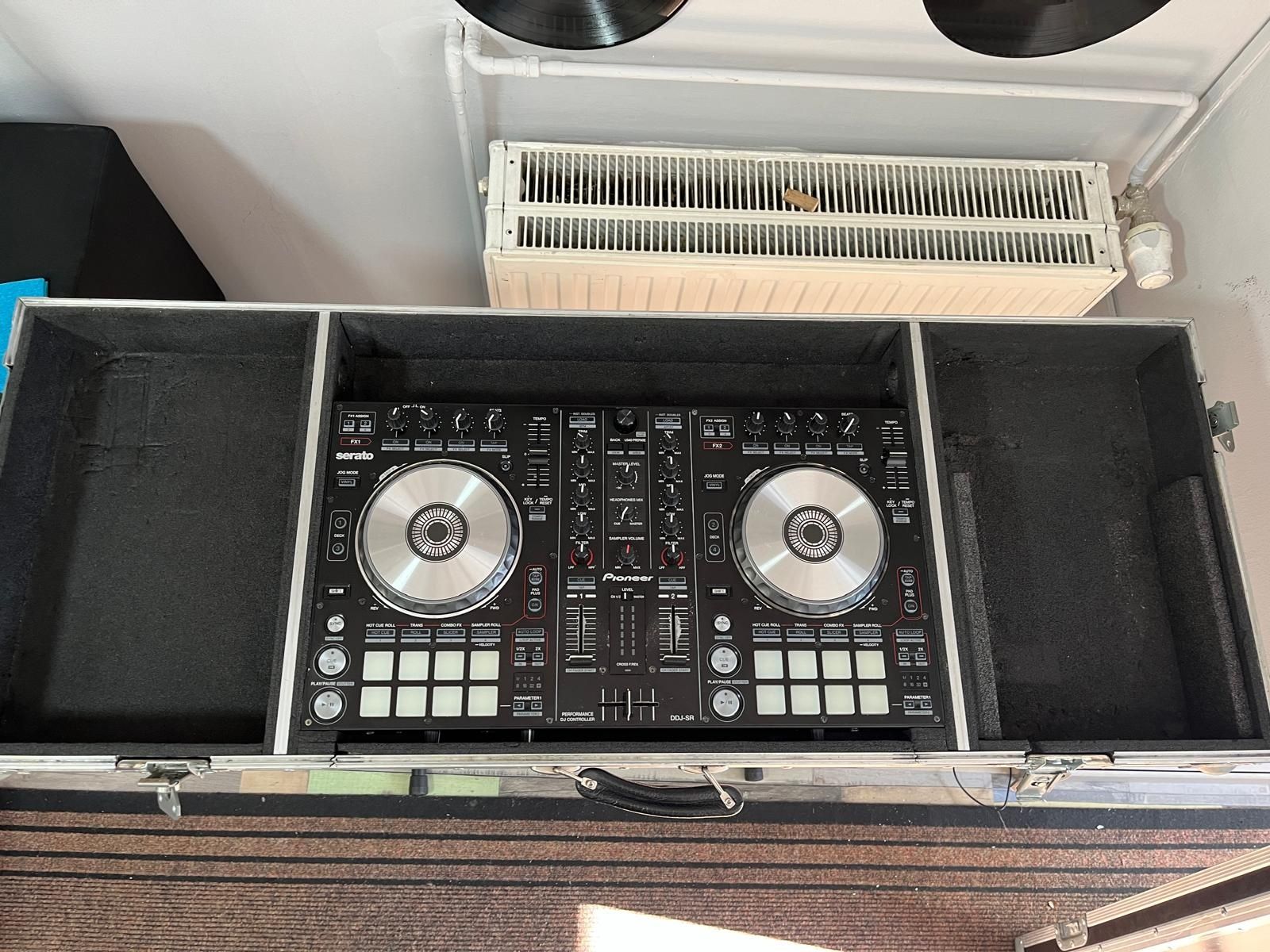 Pioneer DDJ - SR cu case