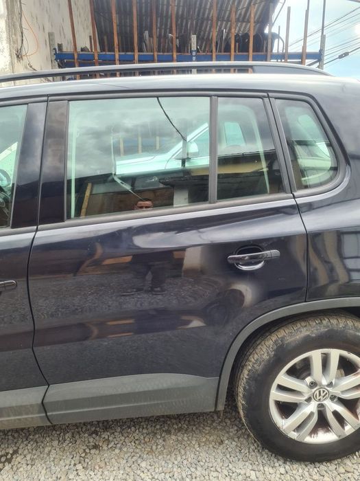 Usa Stanga Spate Volkswagen Tiguan 5N Facelift 2011 - 2015 SUV 5 Usi NEGRU LC9X (1253)