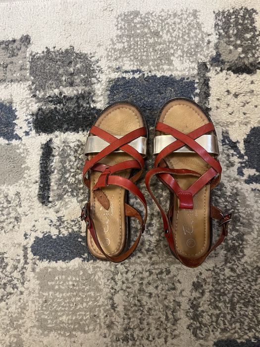 Sandale din piele naturala