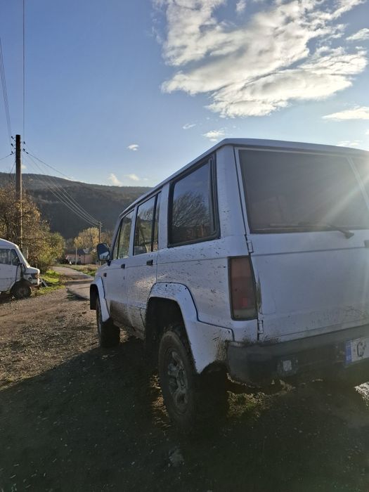 Isuzu trooper  2.6