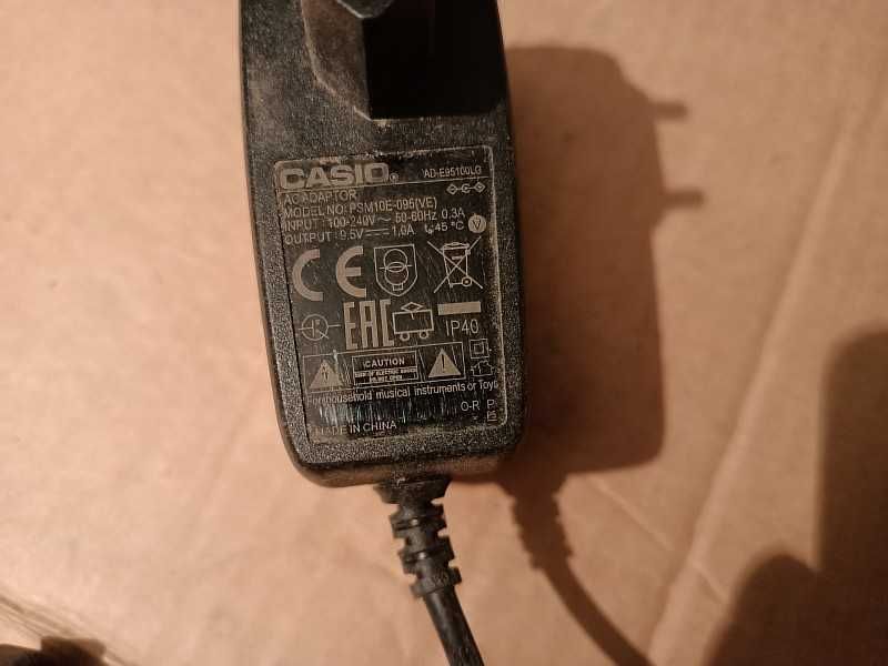 Адаптер питания "Casio" (PSM10E-095).