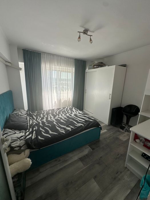 Apartament 2 camere de vanzare