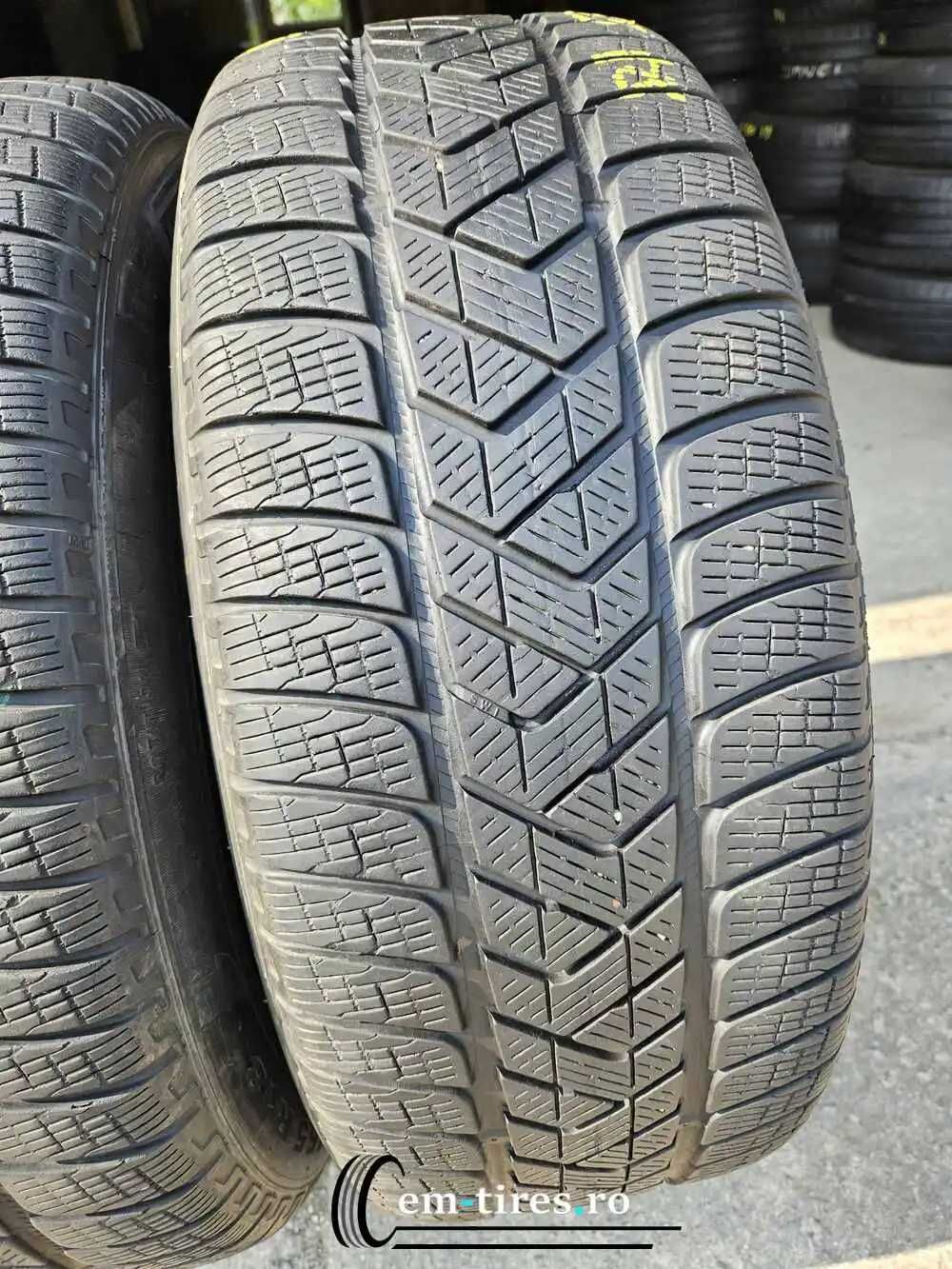 SET 4 Anvelope Iarna 235/55 R18 PIRELLI Scorpion Winter 104H