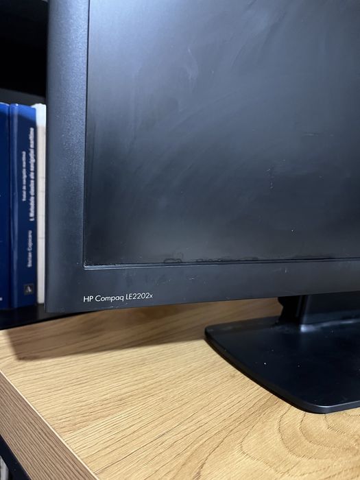 Monitor HP negru