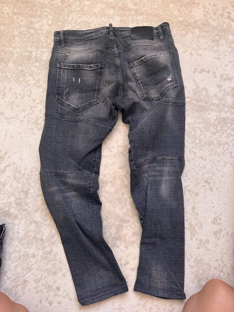 Мъжки дънки Dsquared 2.