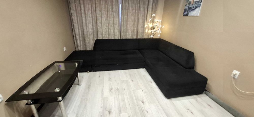 Продавам Ъглов диван за Хол