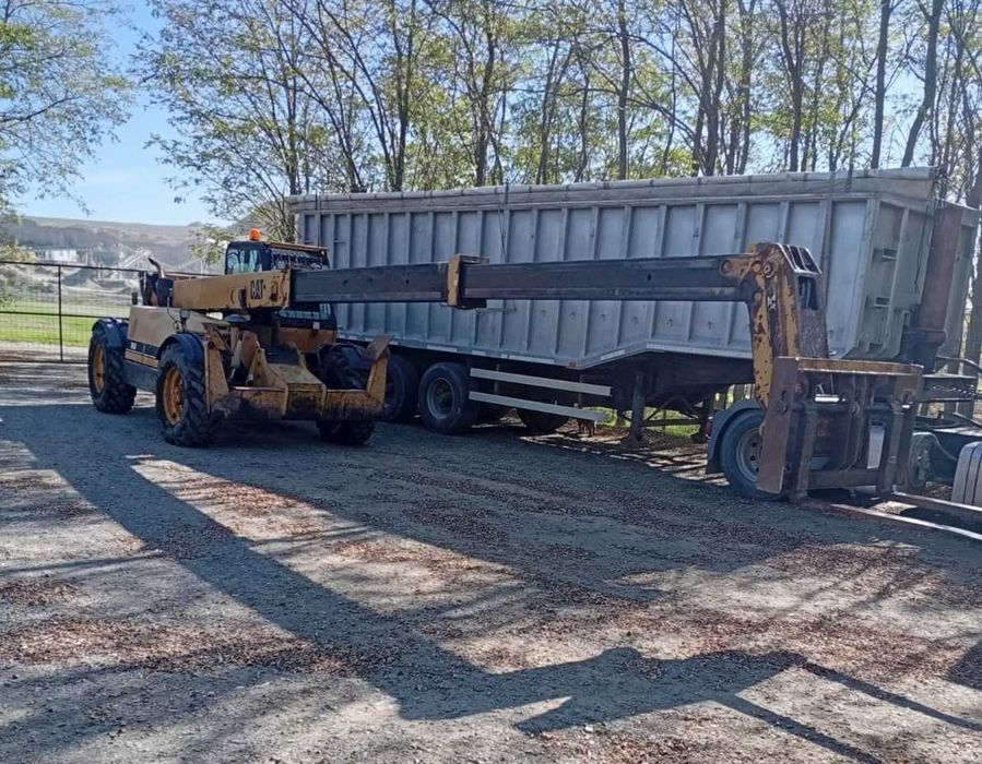 Vand Caterpillar TH63, tip Manitou , JCB, stare foarte buna