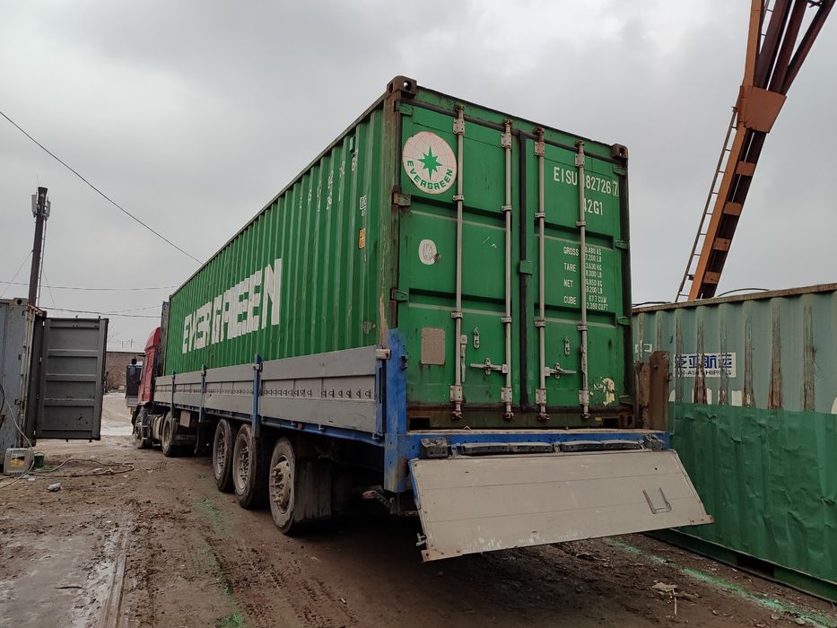 морские и жд 40 футовые и 20 футовые контейнеры