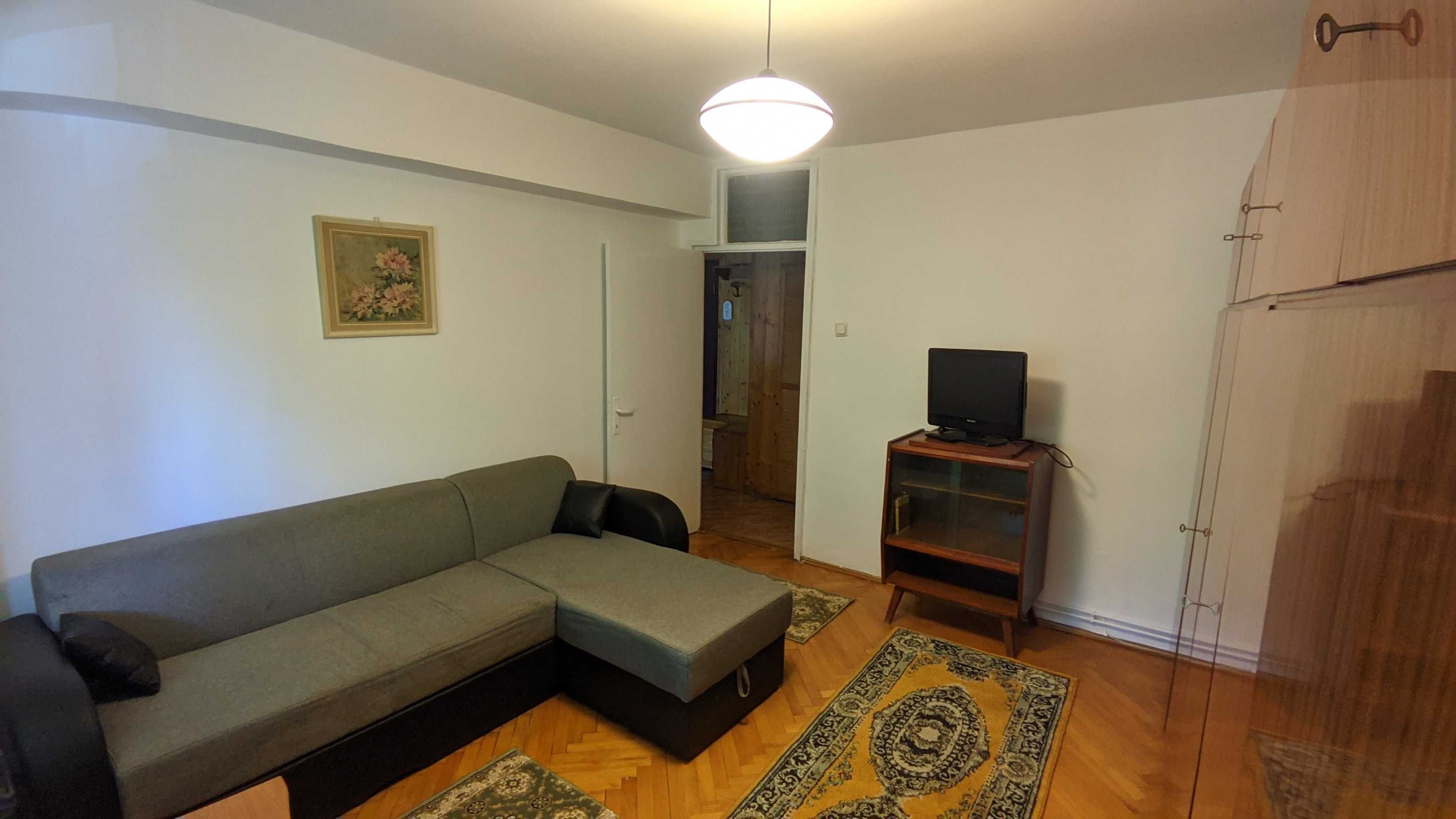 Ap. 2 camere, supraf. desf. 74 m.p. Calea Dorobantilor,Cluj-Napoca
