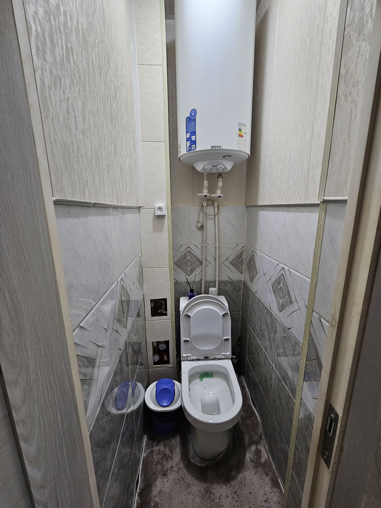 4 xonali kvartira sotiladi Adres 5/2 kv (bank orqali beriladi)