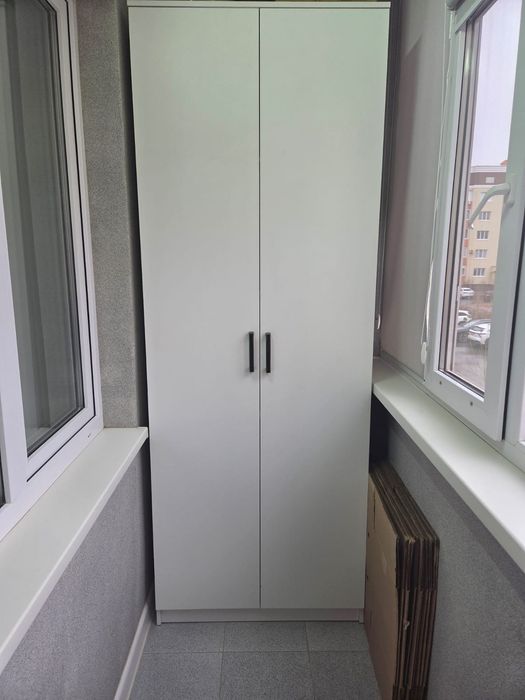 Продаю шкаф для балкона/кладовки