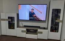 Vand mobila living