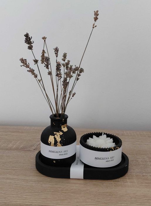 Lavender edition - Black and Gold