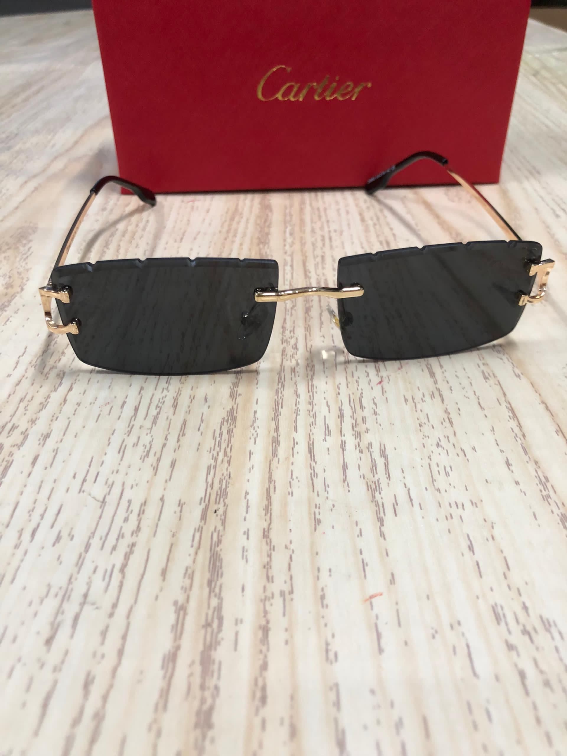 Слънчеви очила Cartier