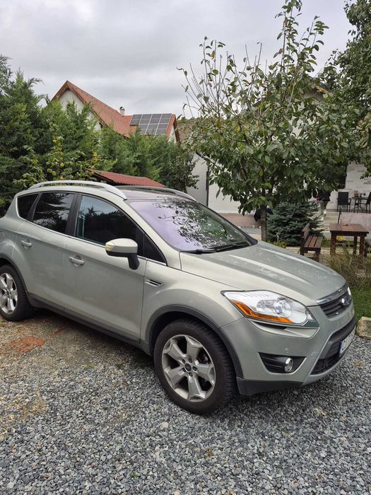 Vând Ford Kuga 2.0 diesel din 2008