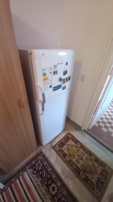 Vand frigider Arctic. stare foarte buna, functional