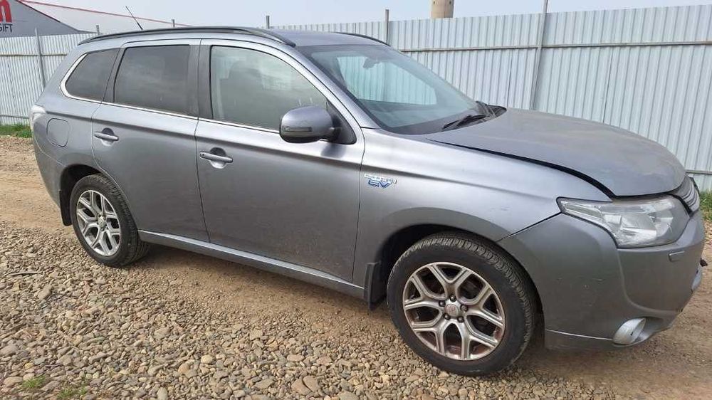 Piese Mitsubishi Outlander 2.0 Benzina Hybrid Automat 2014