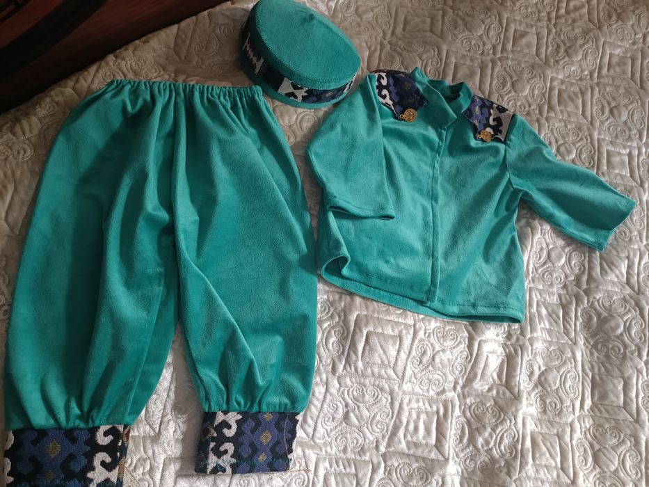 Нарядный детский мальчиковый