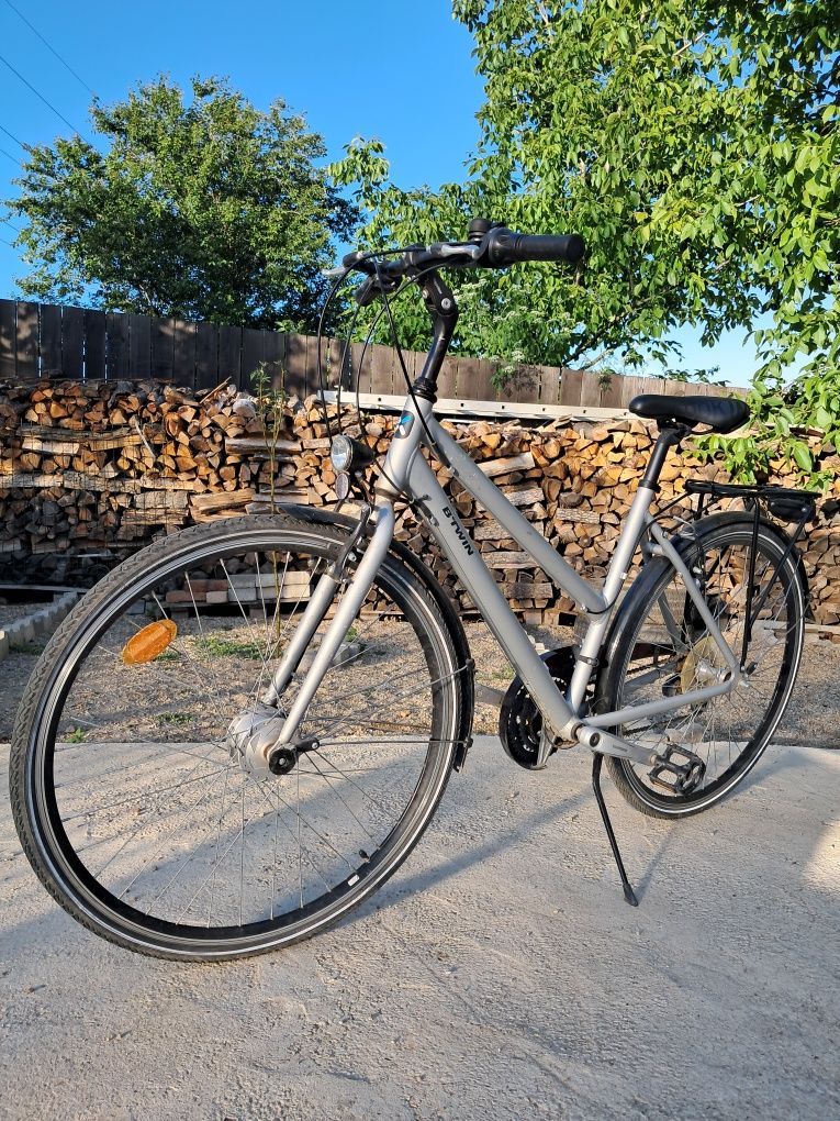 Bicicleta de vanzare