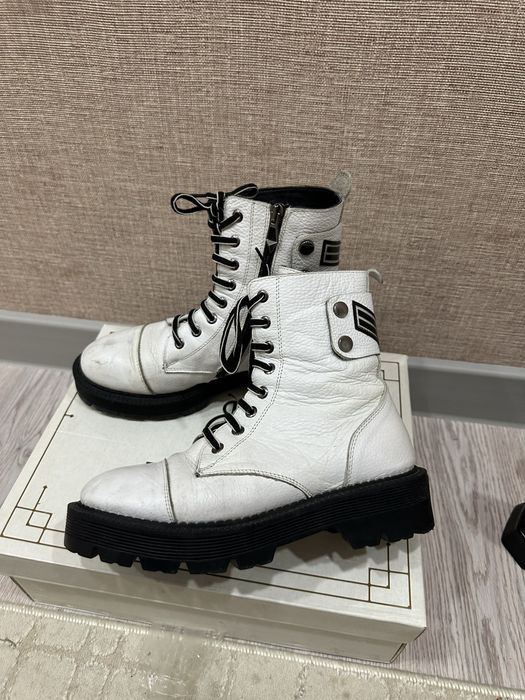 продам зимнюю обувь