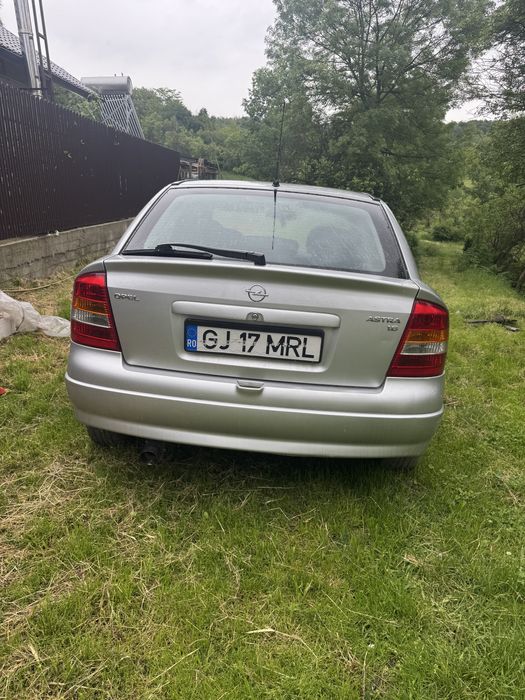 Opel astra g 1.6 8v