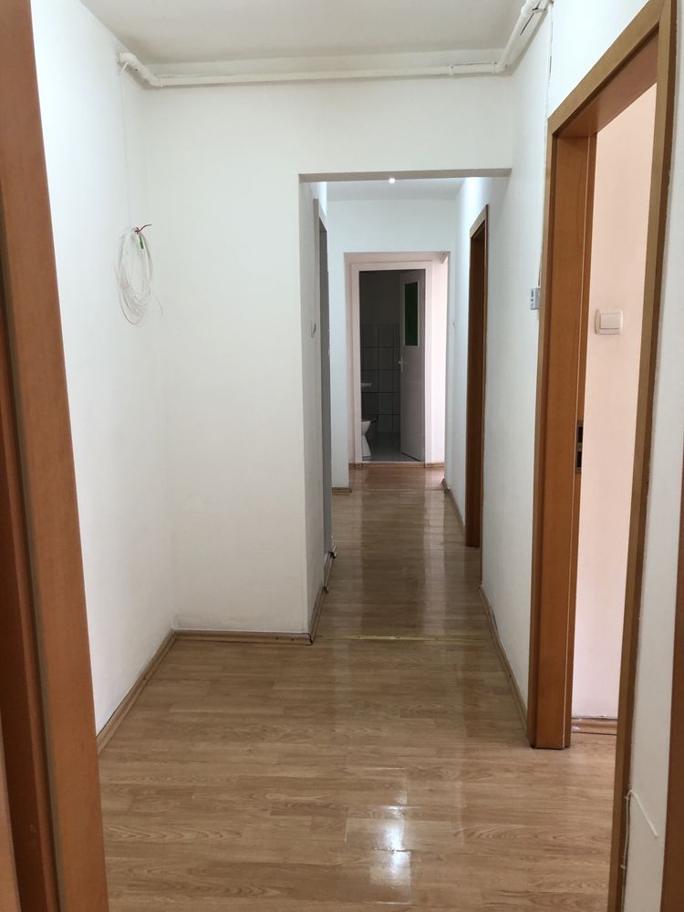 Apartament 3 camere str. Mihai Viteazul Parter E60