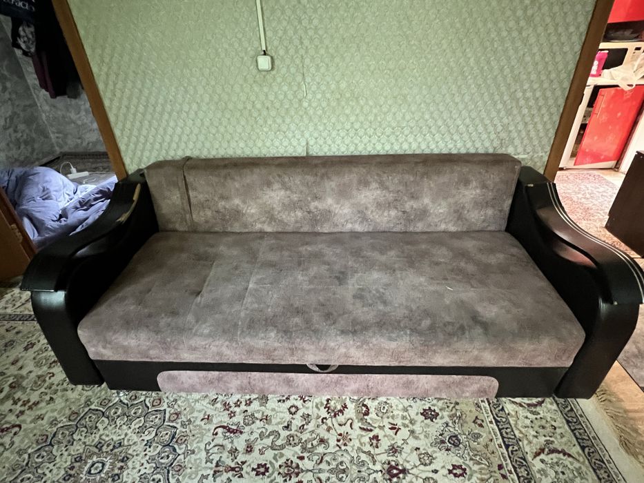 Диван Состояние среднее