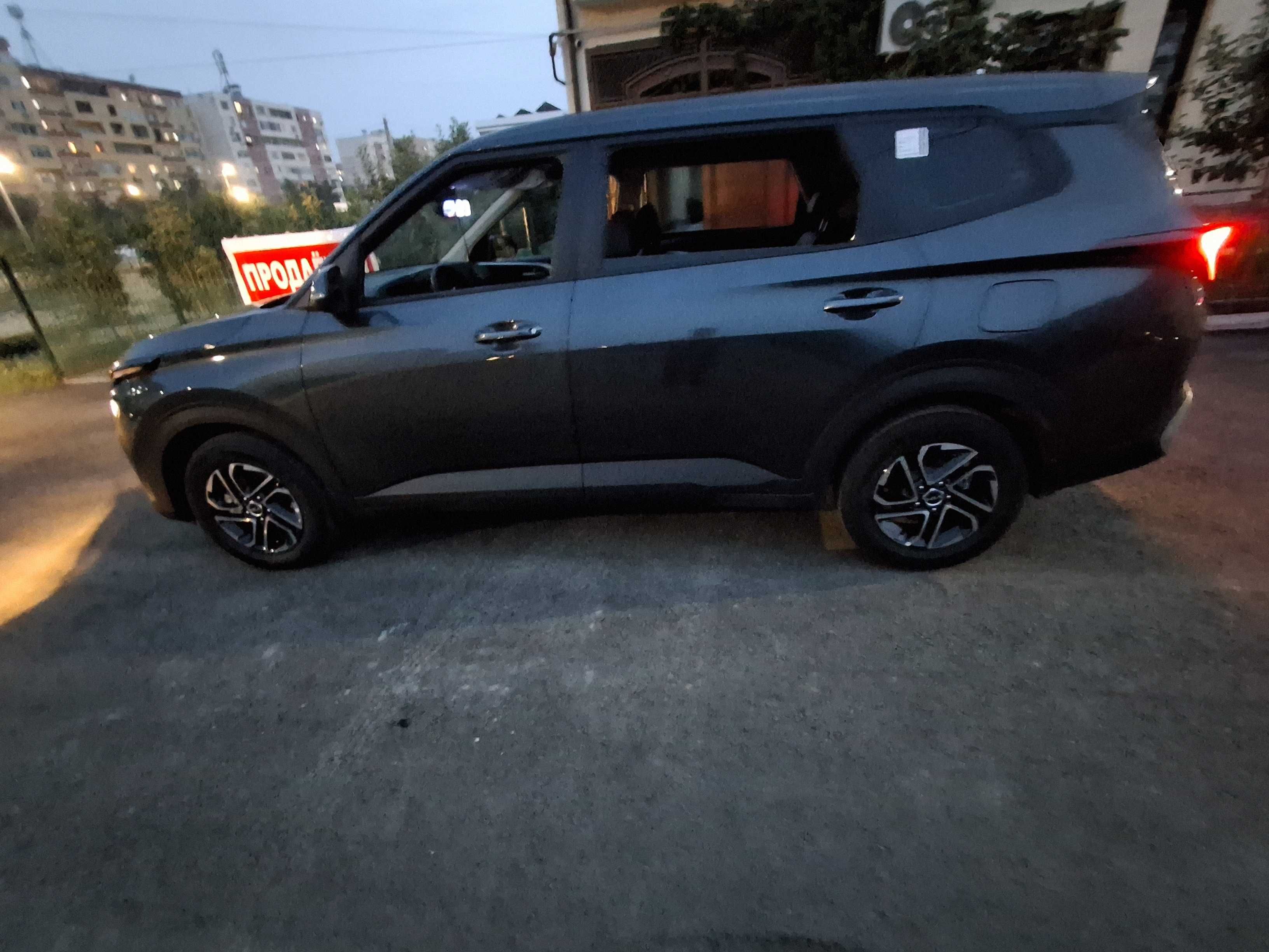 Продам свю машину kia carens
