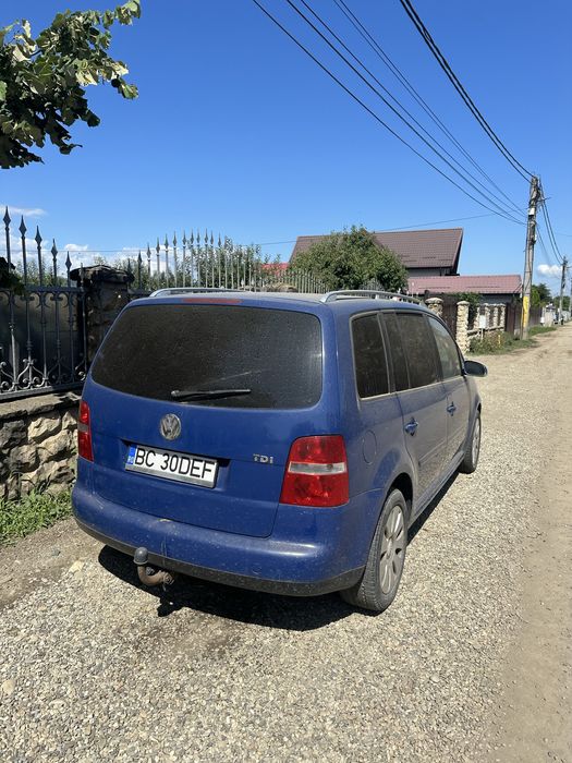 Piese Volkswagen Vw touran 1.9 TDI AVQ 2006 motor functional carlig