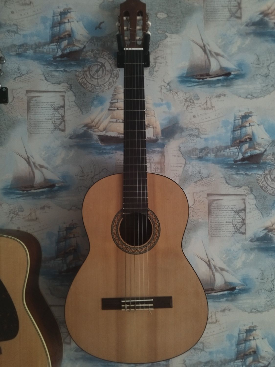 Гитара yamaha c40m