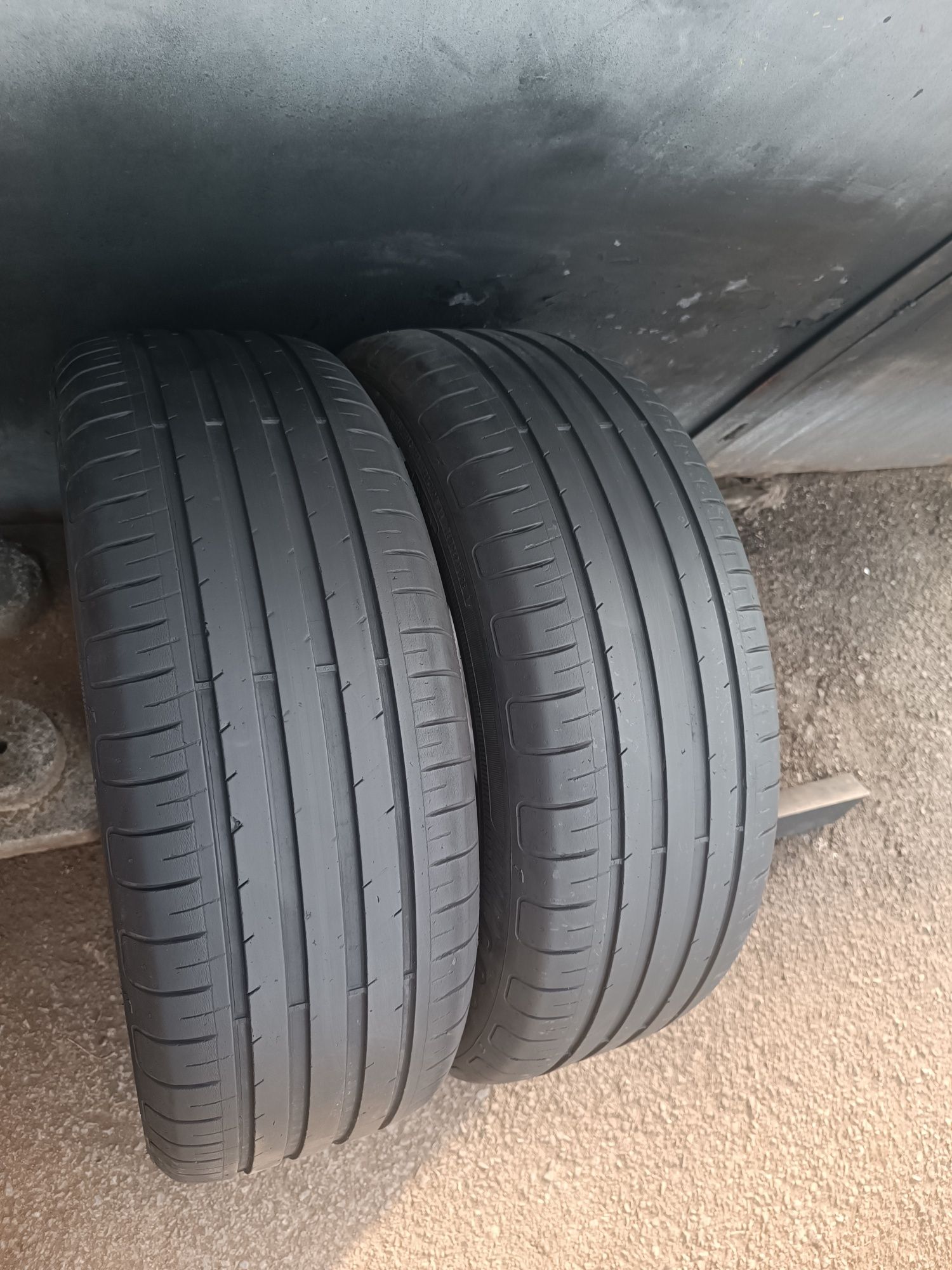 205/55/16 Goodyear Дота е 0522