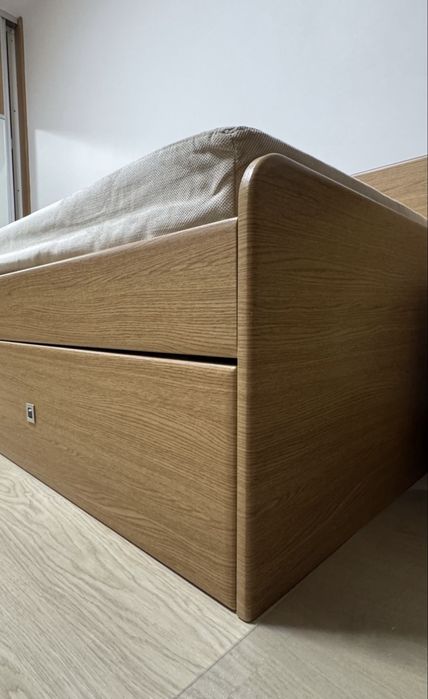 Pat de o persoana extensibil