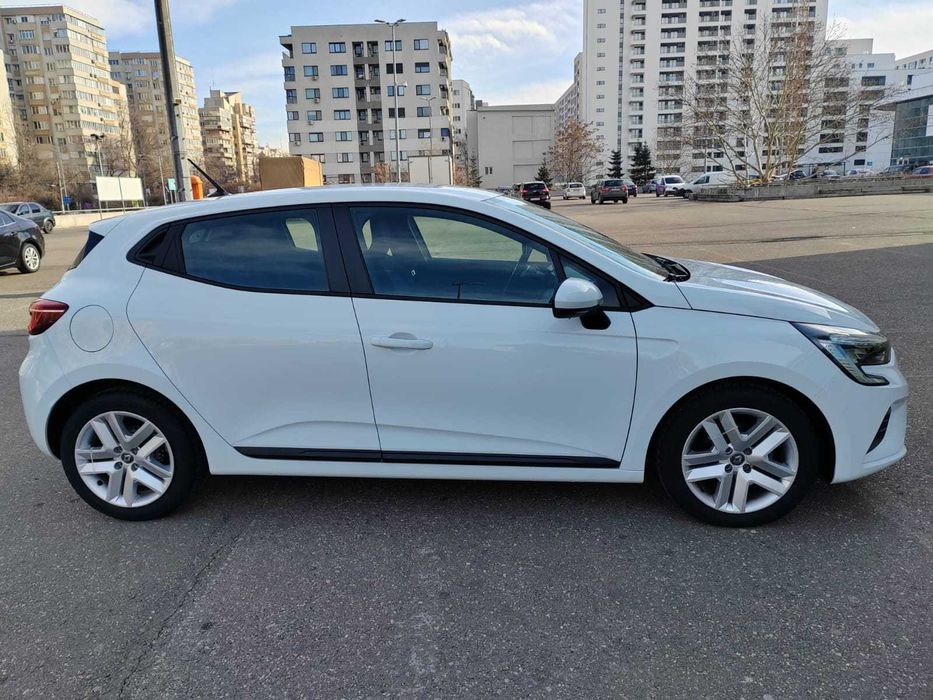 Inchirieri auto Bucuresti si Otopeni Dacia Logan, Renault Clio 90 cp