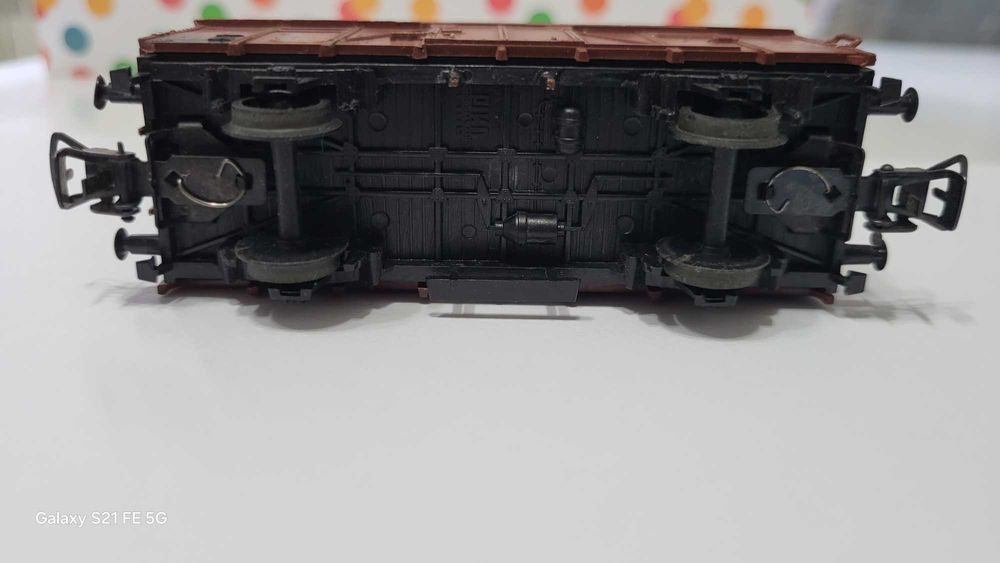 Piko H0 5/6446/010 vagon marfă acoperit Tonnendachwagen 112 8404-3 DR