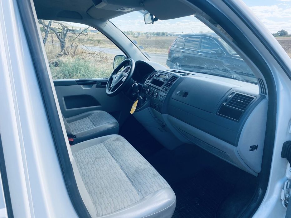 VW transporter T5 2.0tdi 102hp 2010 на части