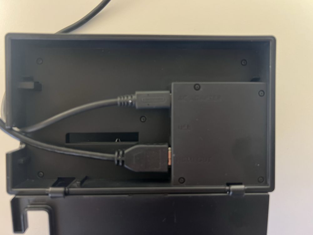 Dock original pentru Nintendo Switch