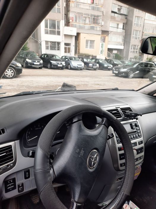 Toyota Avensis Verso d4d