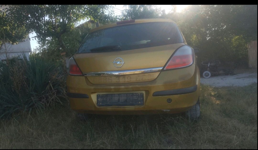 Opel Astra H 1.6 105 коня на части