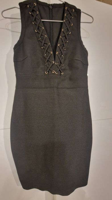 Черна бандажна рокля