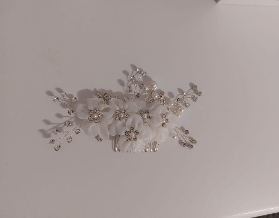 Clamă de păr pentru mirese