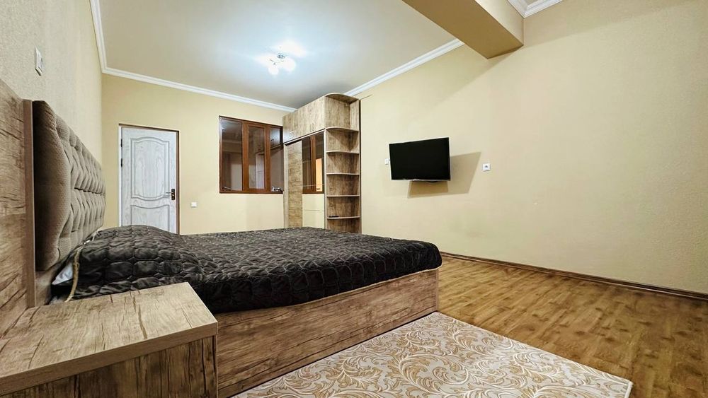 Квартира сотилади