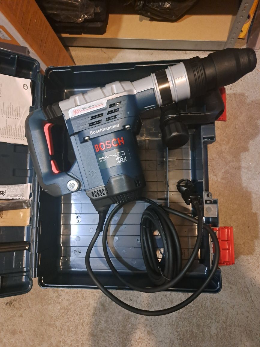 Къртач със SDS MAX GSH CE professional Бош/Bosch